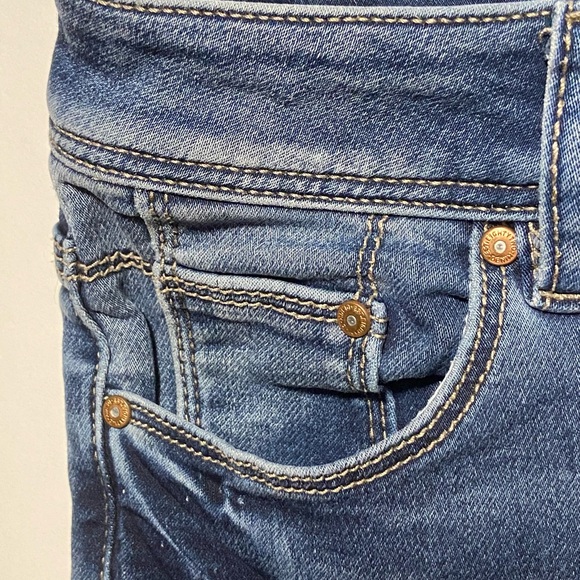 ‘Eighty Two’ Denim Shorts - Picture 3 of 4